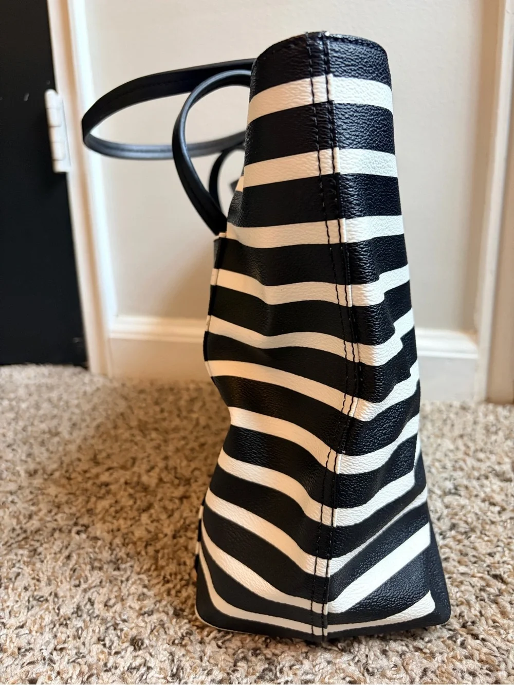 Kate Spade Outlet Hyde Lane Stripe Riley Tote — Black & White